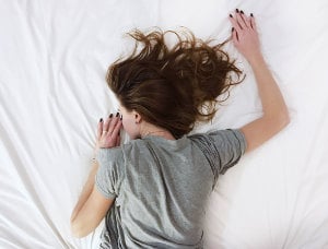Chroniczne zmęczenie - jakie są główne przyczyny?